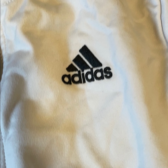 Boys adidas zip up jacket - Picture 2 of 3